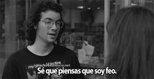 Mujeres guapas y hombres feos