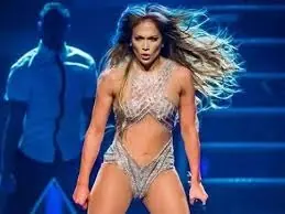 Jennifer Lopez derrite Instagram con sensual baile