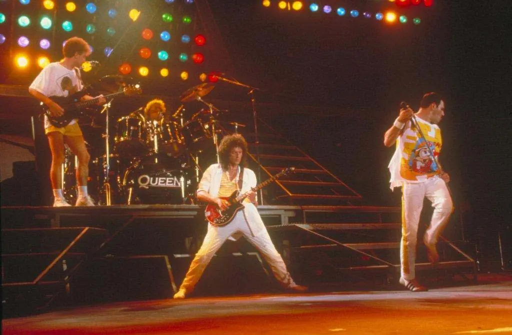 Queen-The march of the black queen