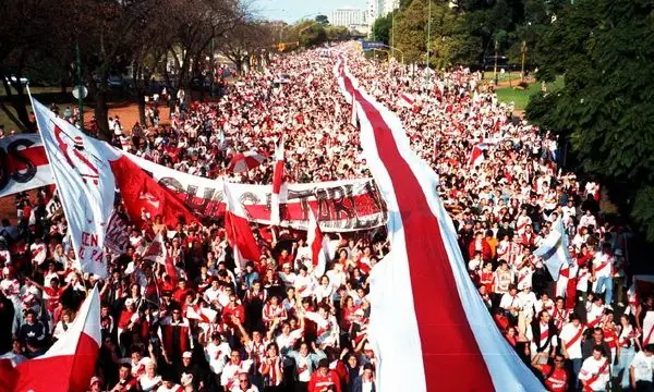 Gracias Angelito, Feliz dia del Hincha de River a todos!