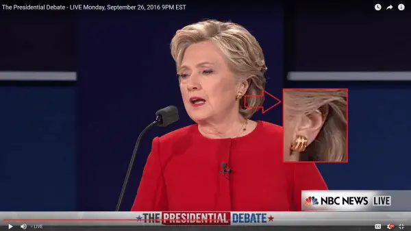¿Hillary llevaba auricular durante el debate?