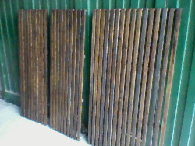 Haciendo un quebrasol en madera de laurel