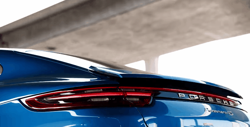 Porsche Panamera: 550 caballos de potencia y transformable