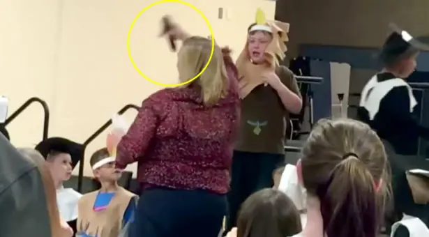 Maestra humilló a niño con autismo en la escuela Vídeo