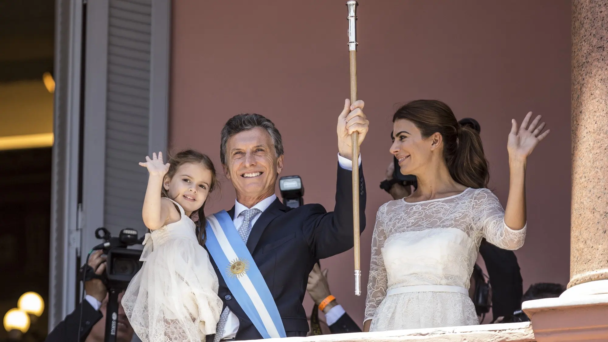 Hagamos Top al Emperador Mauricio Macri Hagamos Top al Emperador Mauricio Macri