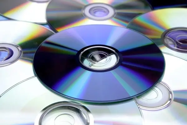 Cómo arreglar un DVD rayado