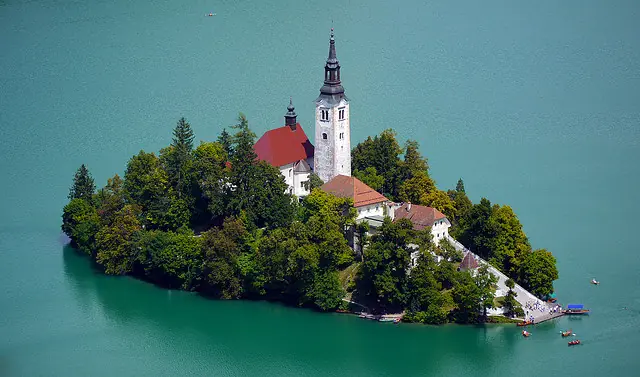 Los 30 pueblos mas curiosos del mundo