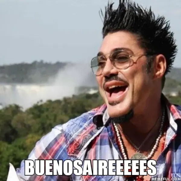 #ResistingWithEndurance: Nuevo movimiento de Klinton