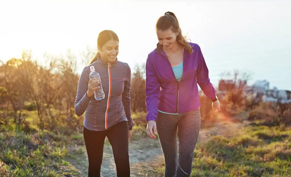 ¿Qué es mejor: correr cinco minutos o caminar 15?