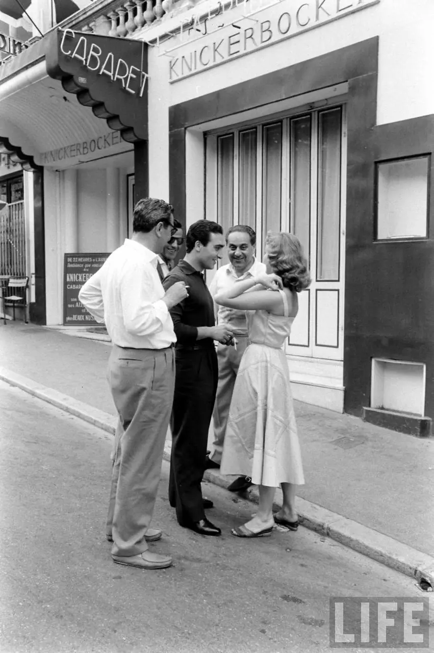 1956