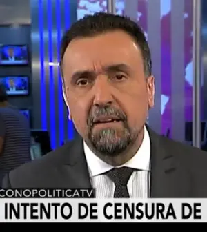 “Víctor Hugo es demasiado potente para Macri que es básico”