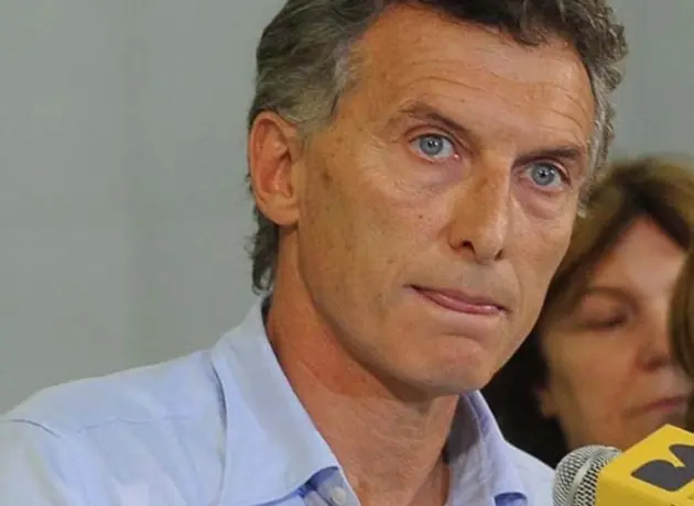 Mi señor presidente, le dedico este poema [Mauricio Macri]