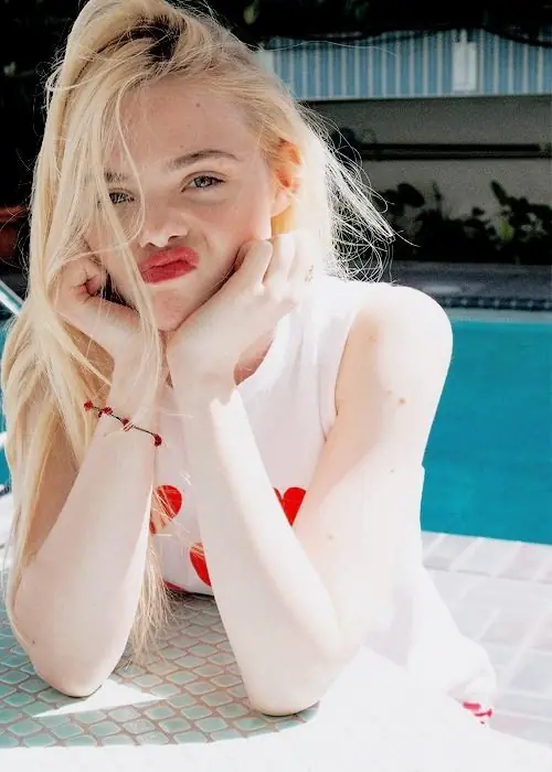 elle fanning