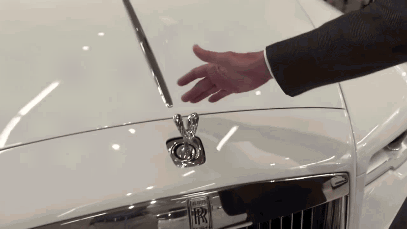 Que pasa si intentas robar el adorno de un Rolls Royce