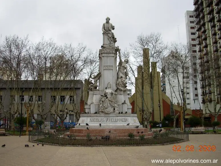 Lola Mora Escultora Argentina (1866-1936) Lola Mora Escultora Argentina (1866-1936)