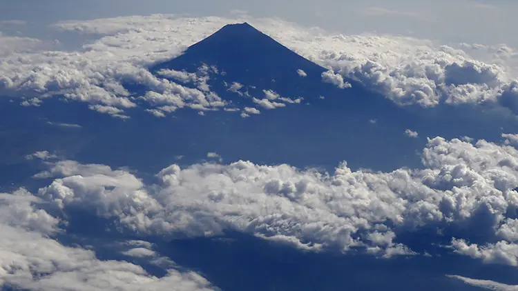 nube perfectamente esférica sorprende a habitantes de Japón