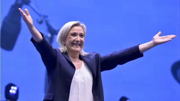 Francia:Fin d la educación gratuita para hijos d extranjeros