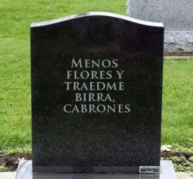lapidas graciosas