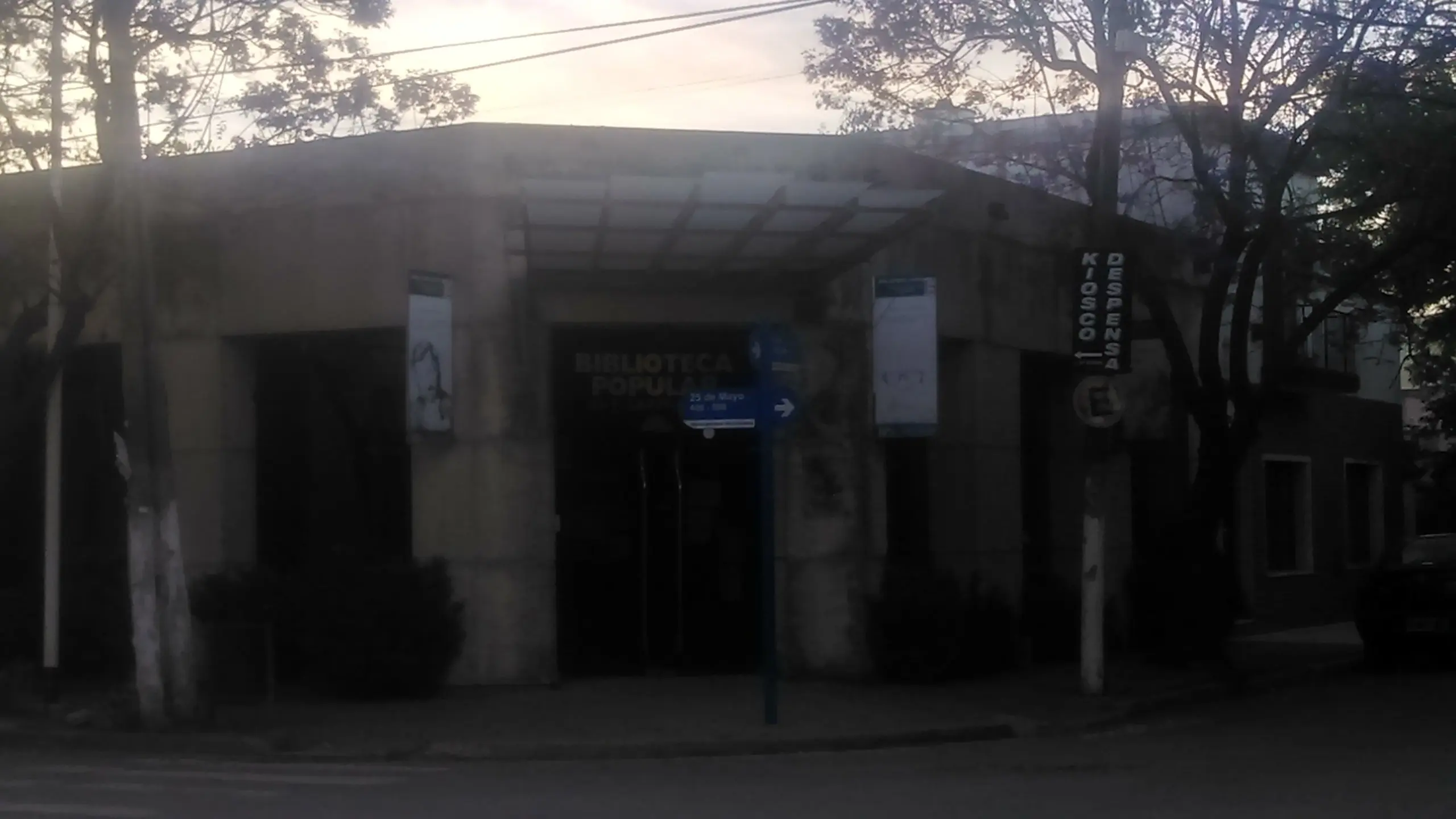 Hice un recorrido por mi ciudad y te lo muestro. Hice un recorrido por mi ciudad y te lo muestro.