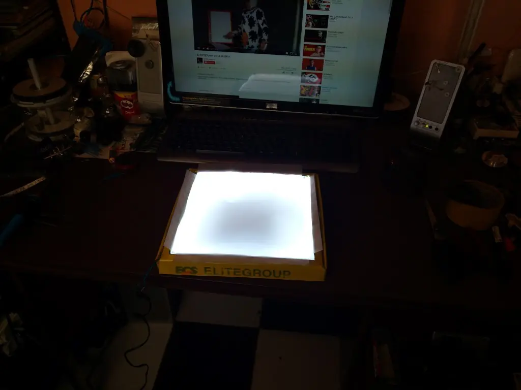 Hice mi propio prototipo de Caja de luz y te muestro como