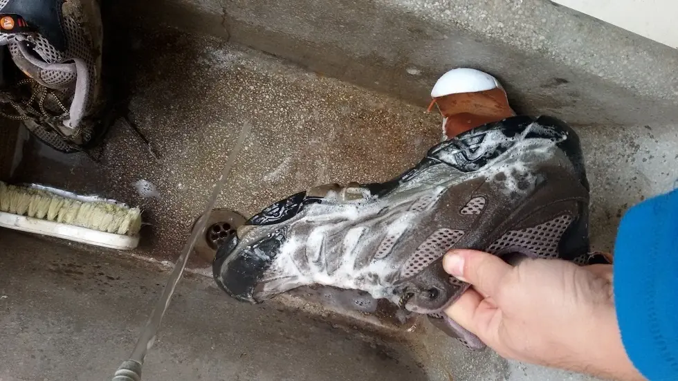 repara zapatillas