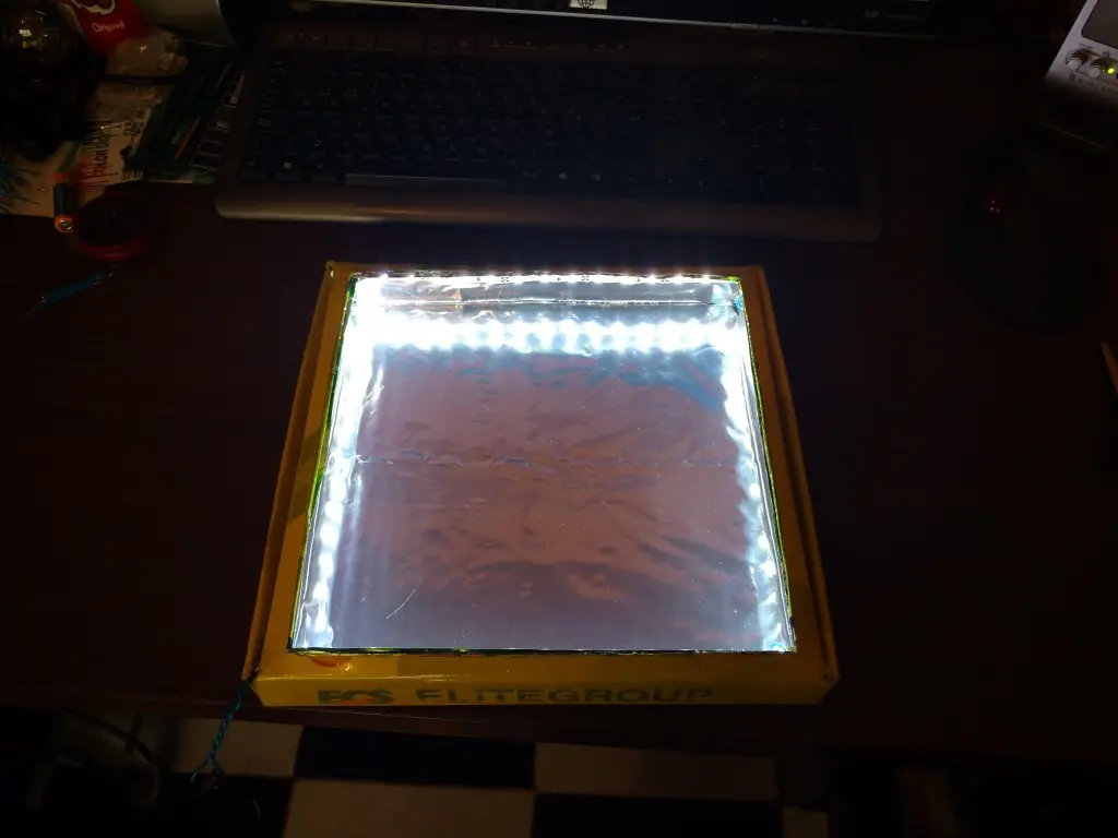 LED
