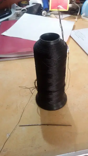 No tengo guita, mira como reparo las zapatillas año tras año
