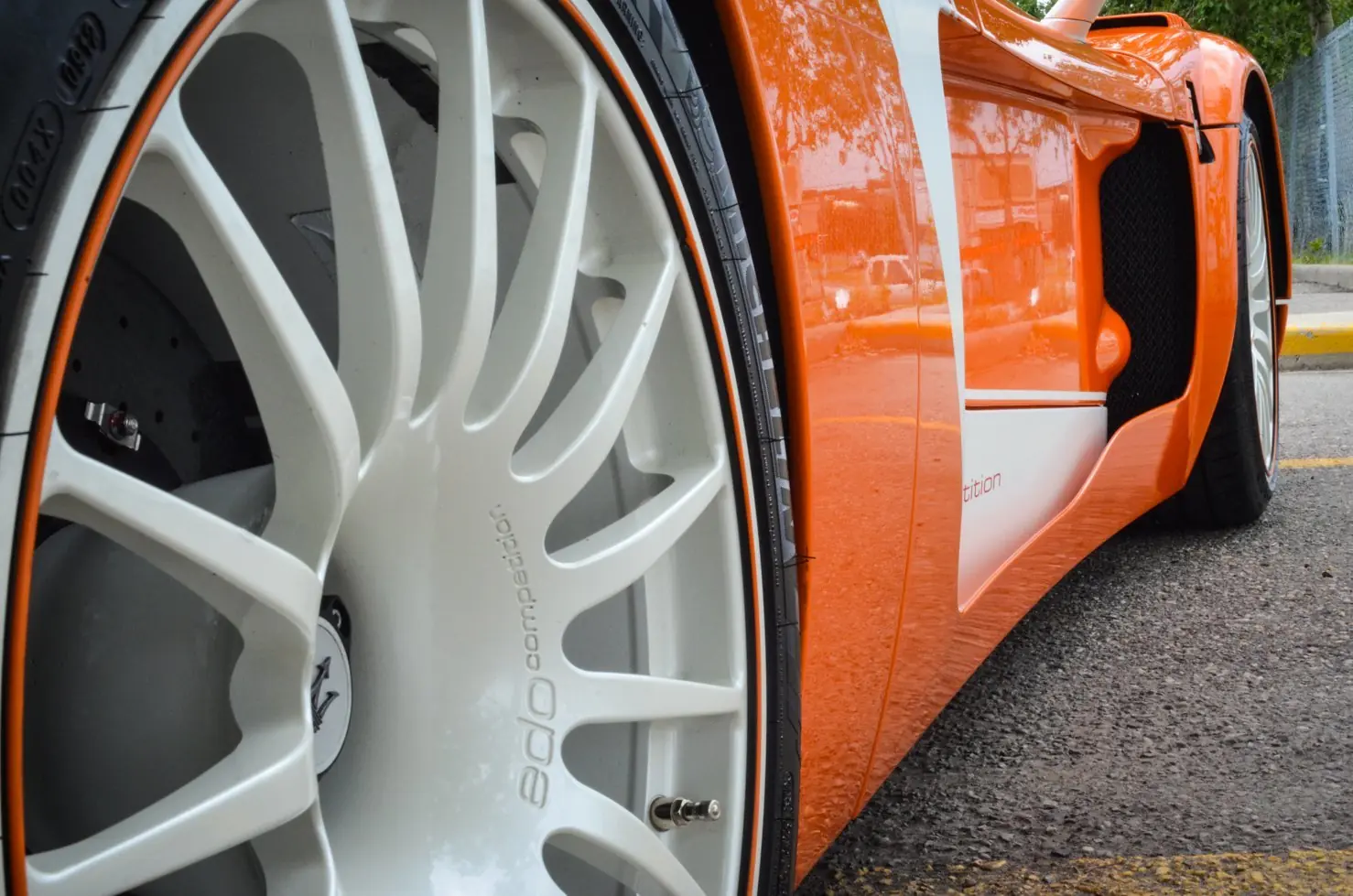 Maserati MC12 modificado por Edo Competition - $$$2 millones