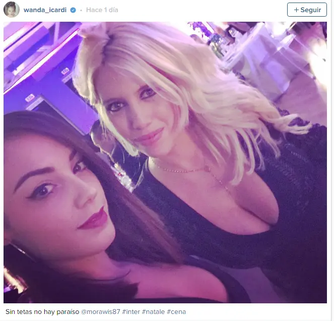 El escote de Wanda Nara El escote de Wanda Nara