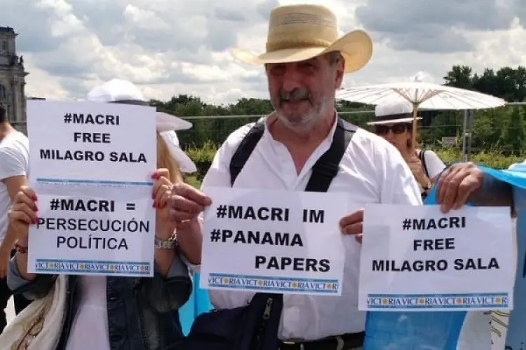 Curas en Opción por los Pobres mandaron una carta a mauri Curas en Opción por los Pobres mandaron una carta a mauri