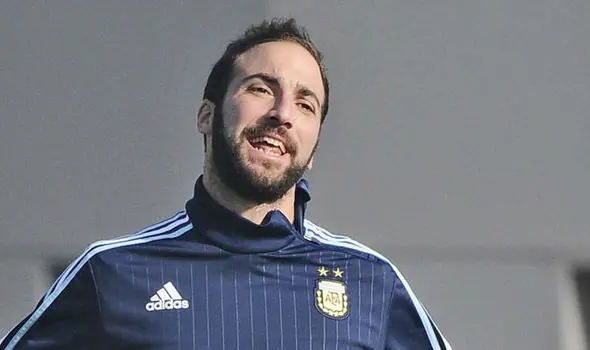Ultimo momento: Higuaín deja el futbol para ser youtuber