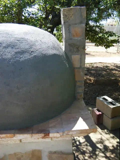 Construir tu propio horno de barro casero. Todos los pasos