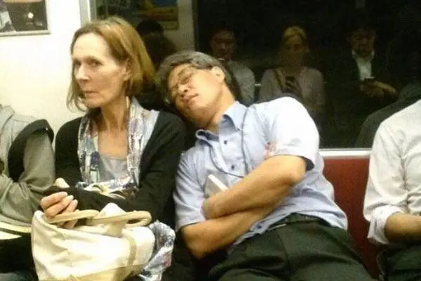 momentos raros en el metro