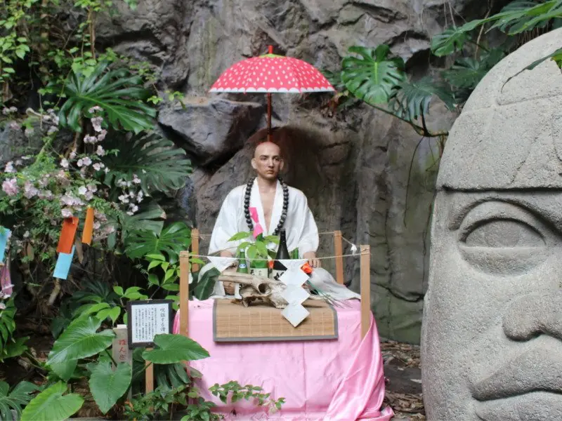 Maboroshi Hakurankai parque temático en Izu Japón