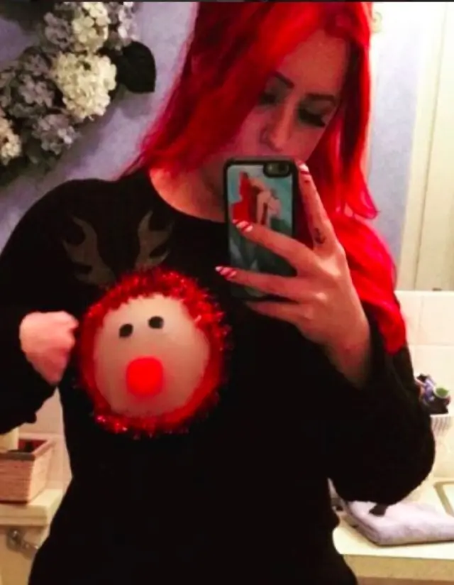 8 mujeres con un gran espíritu navideño