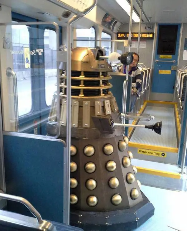 imagenes extranas en el metro