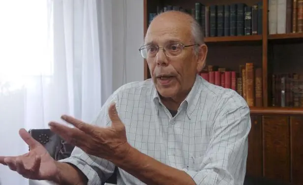 Jorge Batlle está grave y es operado