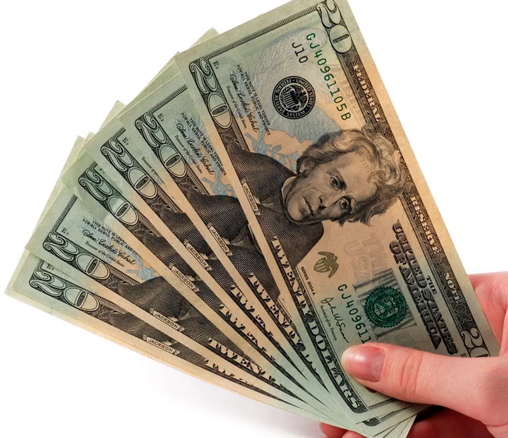 Necesitas USD 500 para vivir solo en Argentina