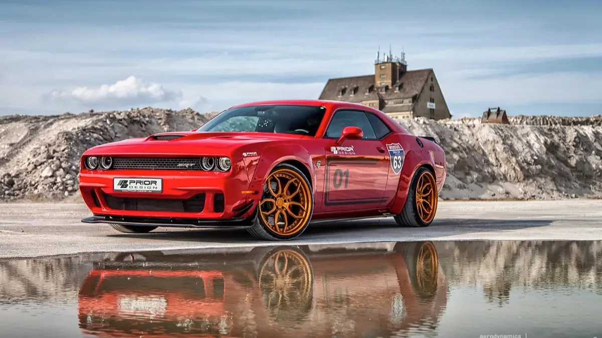 Dodge Challenger by Prior Design: 900cv de puro musculo