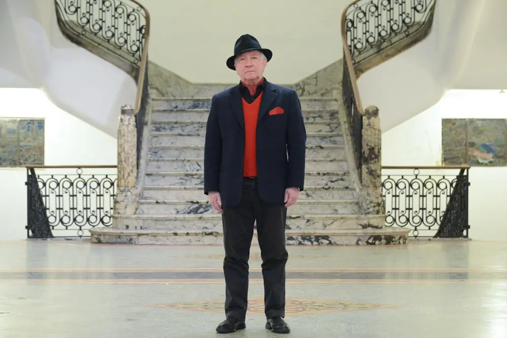 El Salvo cumple 87 años