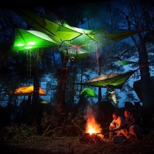 camping