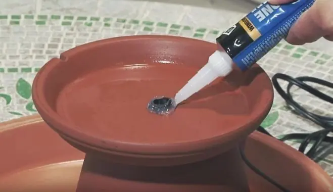 Como construir una fuente con macetas de terracota