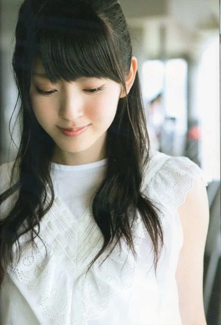 Una de las mujeres mas lindas,Airi Suzuki. Una de las mujeres mas lindas,Airi Suzuki.