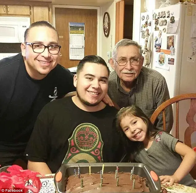 Policías de EU confunden crucifijo con arma y matan a abuelo