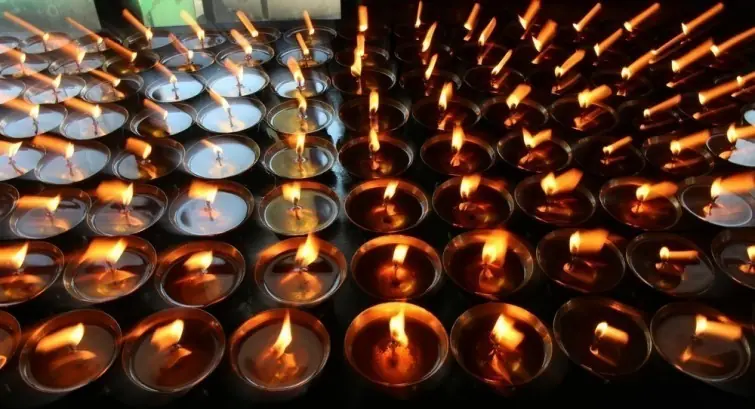 Cómo hacer velas líquidas y sólidas para ahuyentar mosquitos