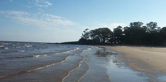 Verano obrero. Con $2 a Uruguay