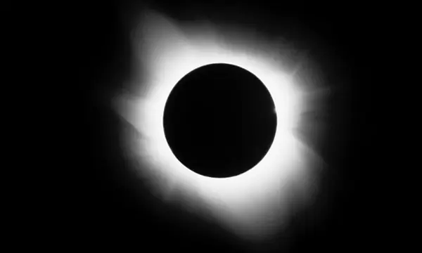 Mensajes Mayas: tránsito de VENUS por el SOL.
