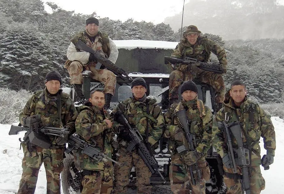 Hagamos top el servicio militar voluntario