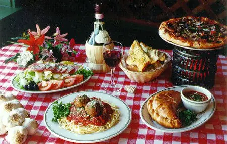 Top 10 de las comidas preferidas en el mundo! Top 10 de las comidas preferidas en el mundo!