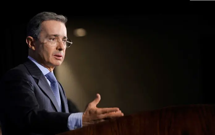 Uribe pide que Vnzla sea suspendida en todos los Organismos